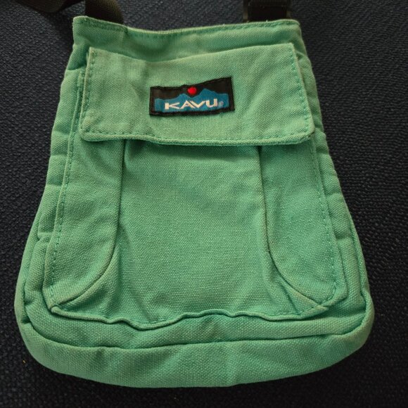 Used small Kavu crossbody bag - Picture 1 of 11